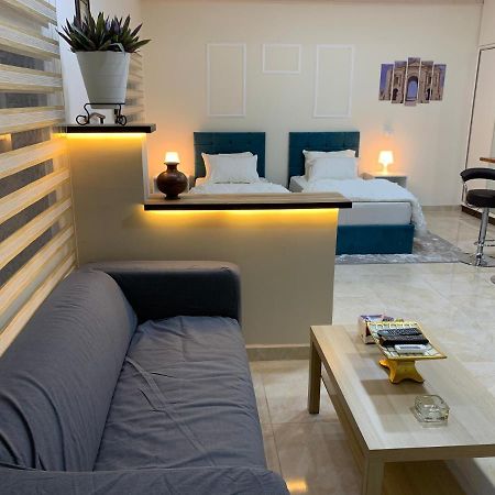 Tayoon Host Apartment Джераш Екстериор снимка
