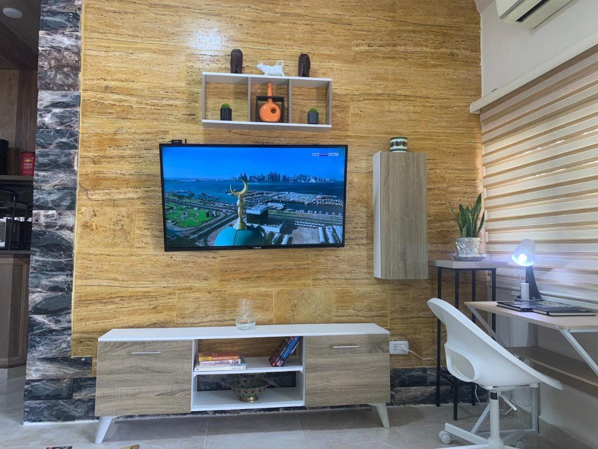 Tayoon Host Apartment Джераш Екстериор снимка